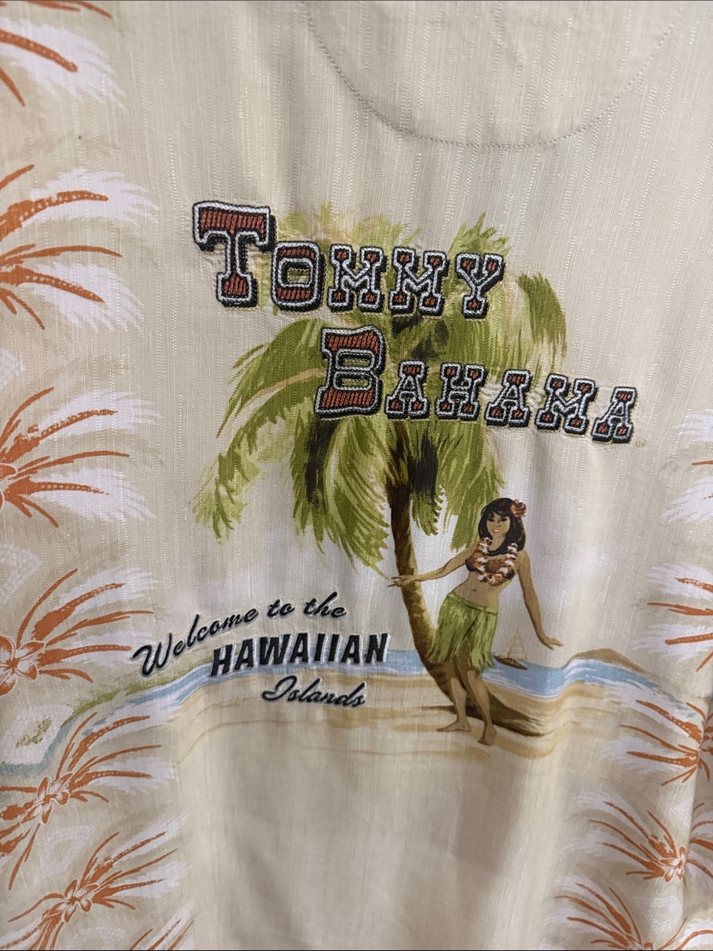 Men’s Tommy Bahama Embroidered Short-Sleeve Palm-Print Camp Shirt 100% Silk
